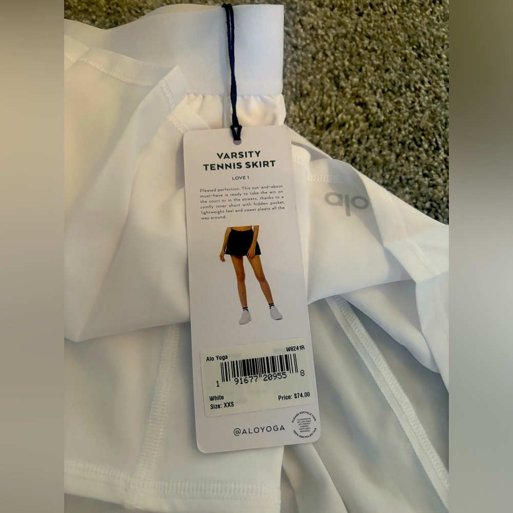 Alo varsity tennis skirt